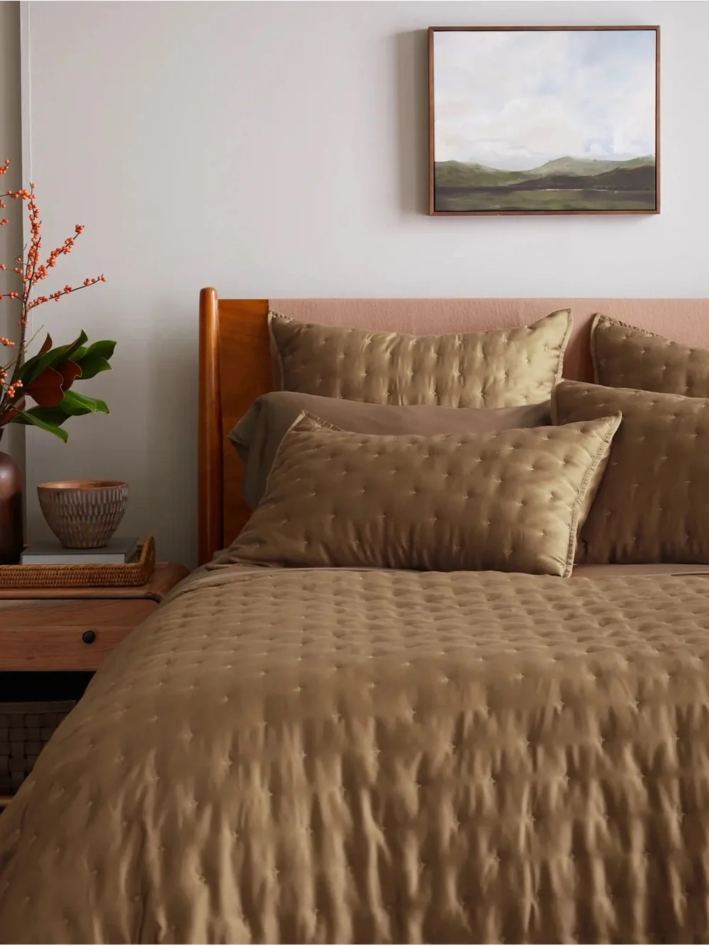 Quince Bamboo Dream Quilt NWT in Walnut King/Cali King $435
